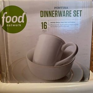 Fontina Dinnerware Set